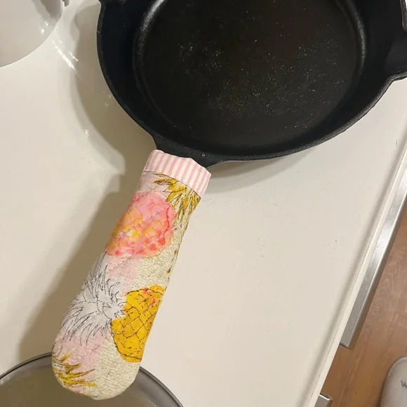 Pot and pan handle holders - Picture 7 of 8